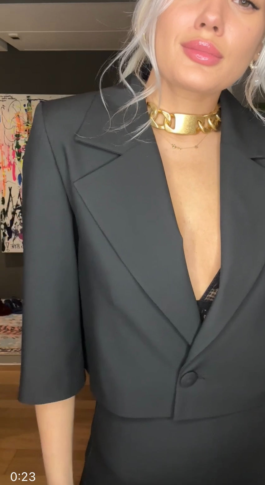 Truvakar Kol Crop Blazer