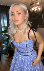 Pia elbise